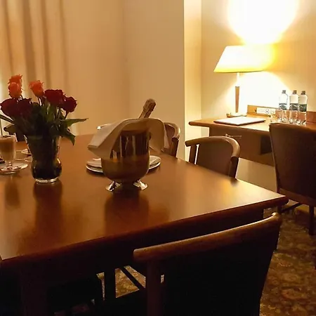 Amaryllis Hotel 4*