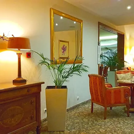 Amaryllis Hotel