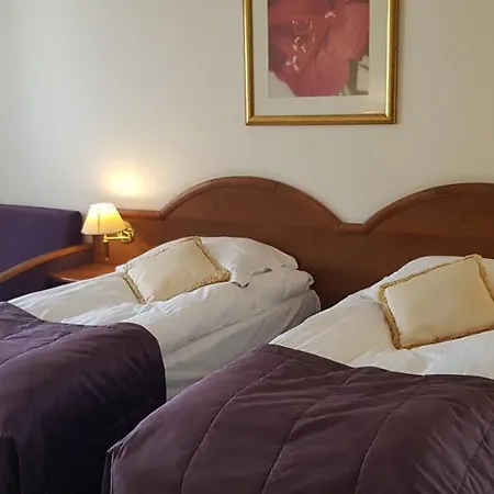Amaryllis Hotel 4*