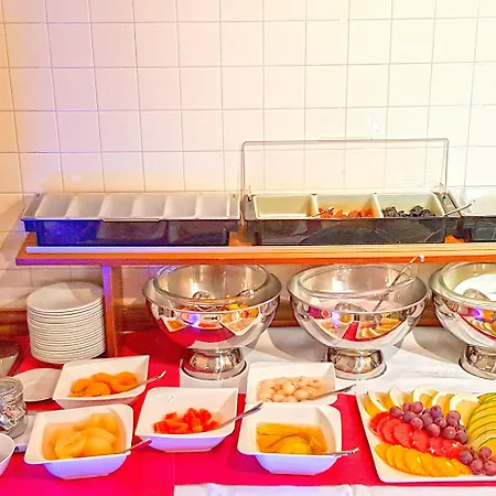 Amaryllis 4* Swarzędz