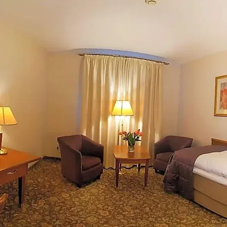 Hotel Amaryllis 4*