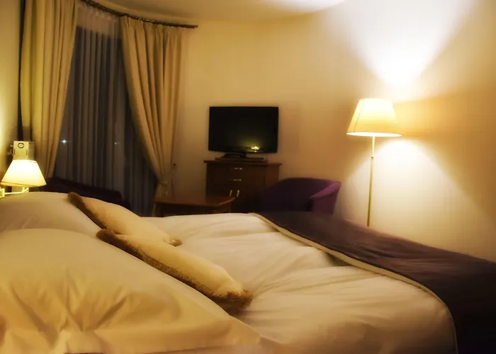 Amaryllis 4* Swarzędz